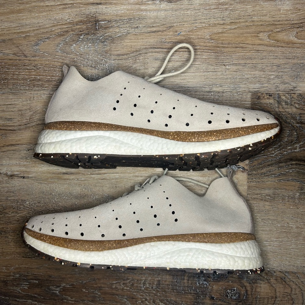 Dove grey Perforated Alstead Sneakers by OTBT size 9